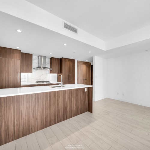 Photo 11 at 2305 - 9887 Whalley Boulevard, Whalley, North Surrey Photo 11 at 2305 - 9887 Whalley Boulevard, Whalley, North Surrey