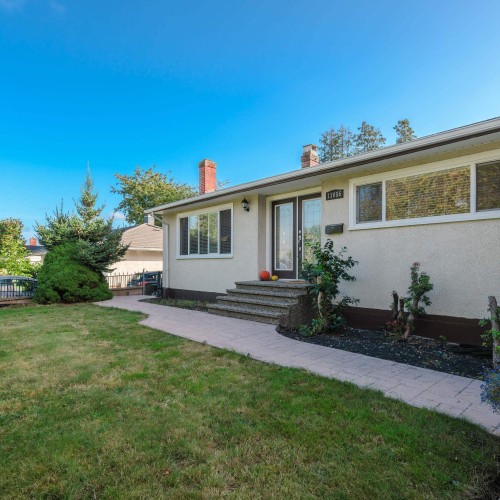 Photo 3 at 11056 135a Street, Bolivar Heights, North Surrey Photo 3 at 11056 135a Street, Bolivar Heights, North Surrey