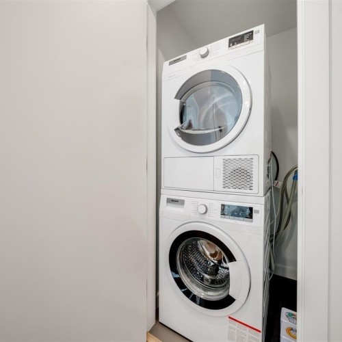 Photo 9 at 2211 - 13685 102 Avenue, Whalley, North Surrey Photo 9 at 2211 - 13685 102 Avenue, Whalley, North Surrey