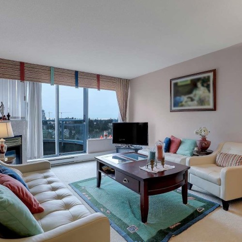 Photo 5 at 1402 - 13353 108 Avenue, Whalley, North Surrey Photo 5 at 1402 - 13353 108 Avenue, Whalley, North Surrey