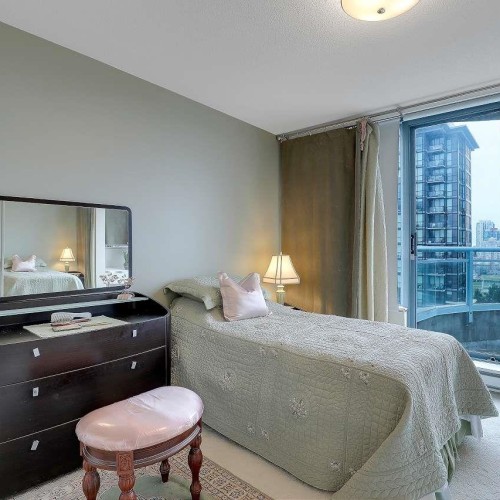 Photo 9 at 1402 - 13353 108 Avenue, Whalley, North Surrey Photo 9 at 1402 - 13353 108 Avenue, Whalley, North Surrey