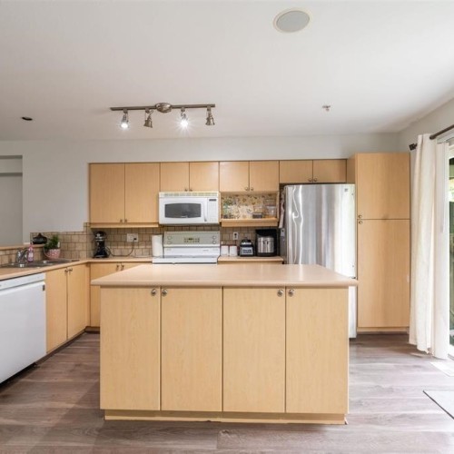 Photo 8 at 80 - 12711 64 Avenue, West Newton, Surrey Photo 8 at 80 - 12711 64 Avenue, West Newton, Surrey