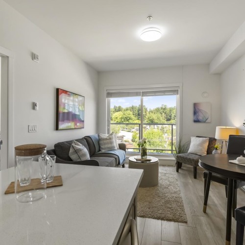 Photo 5 at 603 - 13978 Fraser Highway, Whalley, North Surrey Photo 5 at 603 - 13978 Fraser Highway, Whalley, North Surrey