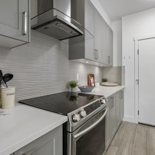 Photo 11 at 603 - 13978 Fraser Highway, Whalley, North Surrey Photo 11 at 603 - 13978 Fraser Highway, Whalley, North Surrey