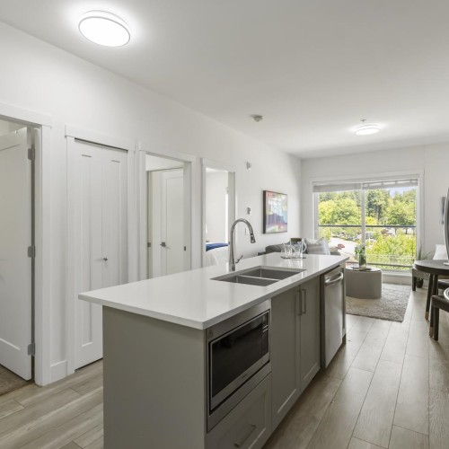 Photo 8 at 603 - 13978 Fraser Highway, Whalley, North Surrey Photo 8 at 603 - 13978 Fraser Highway, Whalley, North Surrey