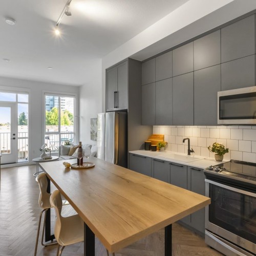 Photo 6 at 424 - 14968 101a Avenue, Guildford, North Surrey Photo 6 at 424 - 14968 101a Avenue, Guildford, North Surrey