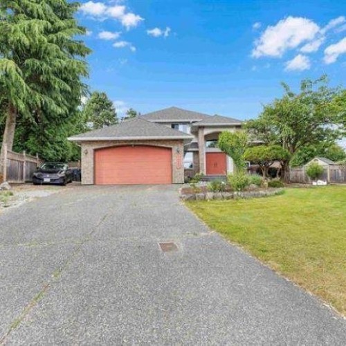 Photo 2 at 14247 86 Avenue, Bear Creek Green Timbers, Surrey Photo 2 at 14247 86 Avenue, Bear Creek Green Timbers, Surrey