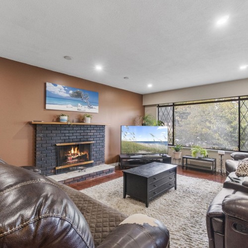 Photo 4 at 9675 130th Street, Cedar Hills, North Surrey Photo 4 at 9675 130th Street, Cedar Hills, North Surrey