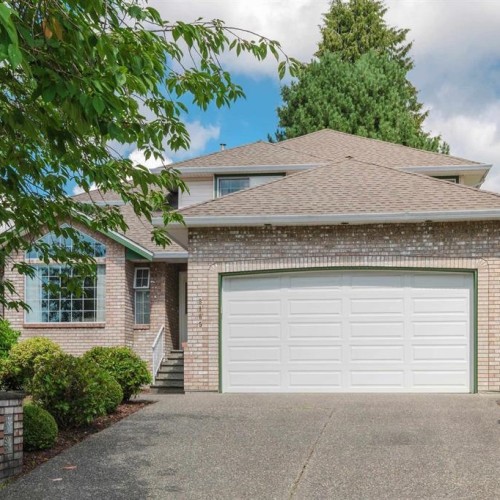 Photo 2 at 8165 154 Street, Fleetwood Tynehead, Surrey Photo 2 at 8165 154 Street, Fleetwood Tynehead, Surrey