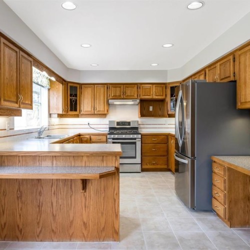 Photo 3 at 8165 154 Street, Fleetwood Tynehead, Surrey Photo 3 at 8165 154 Street, Fleetwood Tynehead, Surrey