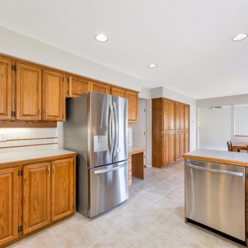 Photo 5 at 8165 154 Street, Fleetwood Tynehead, Surrey Photo 5 at 8165 154 Street, Fleetwood Tynehead, Surrey