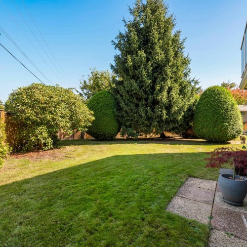 Photo 26 at 1 - 14820 100 Avenue, Guildford, North Surrey Photo 26 at 1 - 14820 100 Avenue, Guildford, North Surrey