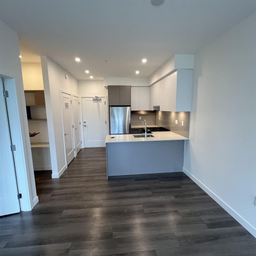 Photo 5 at 411 - 13788 76 Avenue, East Newton, Surrey Photo 5 at 411 - 13788 76 Avenue, East Newton, Surrey