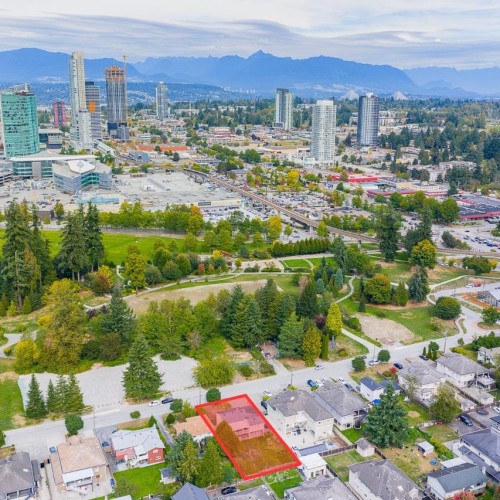 Photo 3 at 13466 98b Avenue, Whalley, North Surrey Photo 3 at 13466 98b Avenue, Whalley, North Surrey