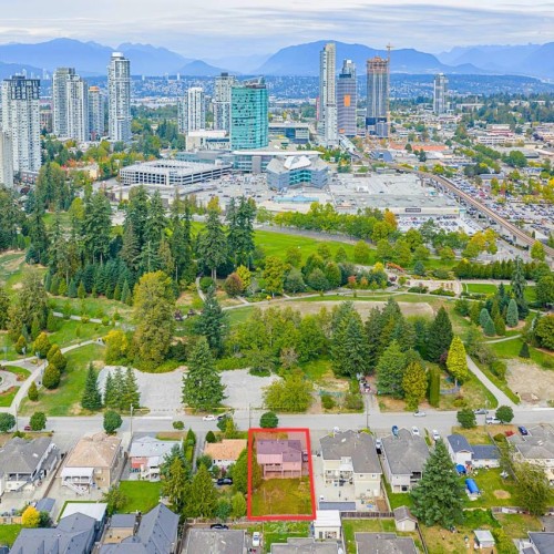 Photo 4 at 13466 98b Avenue, Whalley, North Surrey Photo 4 at 13466 98b Avenue, Whalley, North Surrey