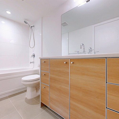 Photo 7 at 3507 - 13688 100 Avenue, Whalley, North Surrey Photo 7 at 3507 - 13688 100 Avenue, Whalley, North Surrey