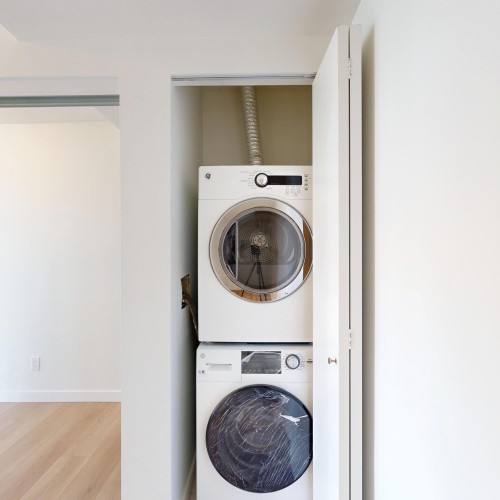 Photo 9 at 3507 - 13688 100 Avenue, Whalley, North Surrey Photo 9 at 3507 - 13688 100 Avenue, Whalley, North Surrey