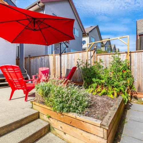 Photo 6 at 6522 193a Street, Clayton, Cloverdale Photo 6 at 6522 193a Street, Clayton, Cloverdale