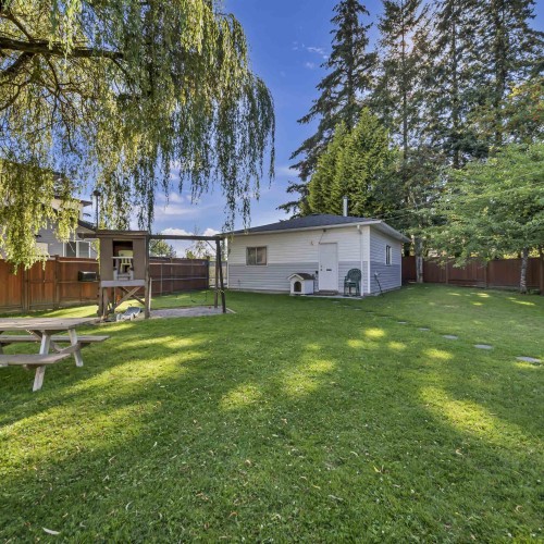 Photo 2 at 12448 97b Avenue, Cedar Hills, North Surrey Photo 2 at 12448 97b Avenue, Cedar Hills, North Surrey