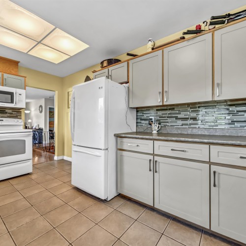 Photo 8 at 12448 97b Avenue, Cedar Hills, North Surrey Photo 8 at 12448 97b Avenue, Cedar Hills, North Surrey