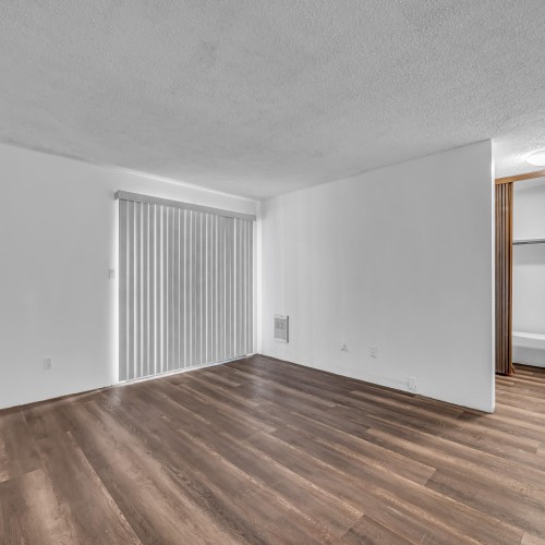 Photo 2 at 10580 Holly Park Lane, Guildford, North Surrey Photo 2 at 10580 Holly Park Lane, Guildford, North Surrey