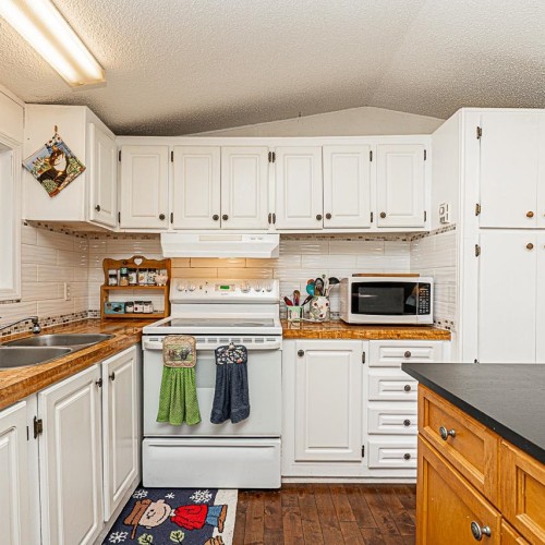 Photo 11 at 6 - 8670 156 Street, Fleetwood Tynehead, Surrey Photo 11 at 6 - 8670 156 Street, Fleetwood Tynehead, Surrey