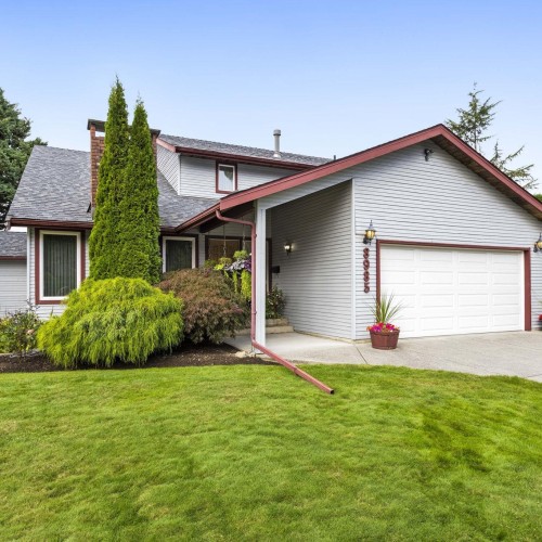 Photo 2 at 8985 145 Street, Bear Creek Green Timbers, Surrey Photo 2 at 8985 145 Street, Bear Creek Green Timbers, Surrey