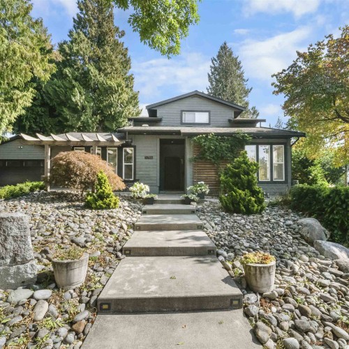 Photo 1 at 5786 Aberdeen Street, Cloverdale BC, Cloverdale Photo 1 at 5786 Aberdeen Street, Cloverdale BC, Cloverdale