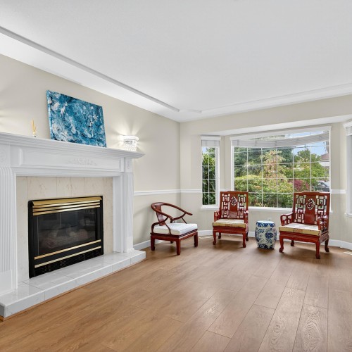 Photo 3 at 5663 186a Street, Cloverdale BC, Cloverdale Photo 3 at 5663 186a Street, Cloverdale BC, Cloverdale