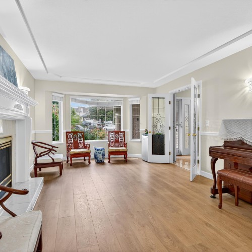 Photo 5 at 5663 186a Street, Cloverdale BC, Cloverdale Photo 5 at 5663 186a Street, Cloverdale BC, Cloverdale