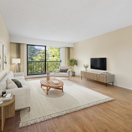 Photo 2 at 209 - 15268 100 Avenue, Guildford, North Surrey Photo 2 at 209 - 15268 100 Avenue, Guildford, North Surrey