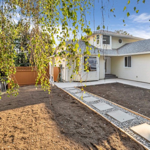 Photo 5 at 14278 Hyland Road, East Newton, Surrey Photo 5 at 14278 Hyland Road, East Newton, Surrey