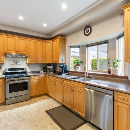 Photo 10 at 15651 83a Avenue, Fleetwood Tynehead, Surrey Photo 10 at 15651 83a Avenue, Fleetwood Tynehead, Surrey