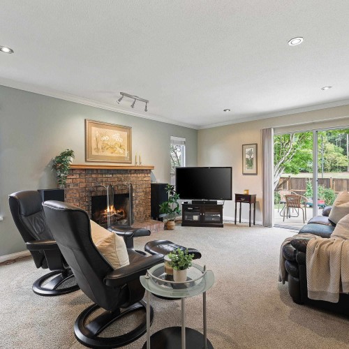 Photo 13 at 9310 153 Street, Fleetwood Tynehead, Surrey Photo 13 at 9310 153 Street, Fleetwood Tynehead, Surrey