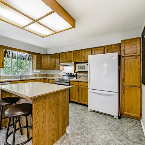 Photo 12 at 8707 147 Street, Bear Creek Green Timbers, Surrey Photo 12 at 8707 147 Street, Bear Creek Green Timbers, Surrey