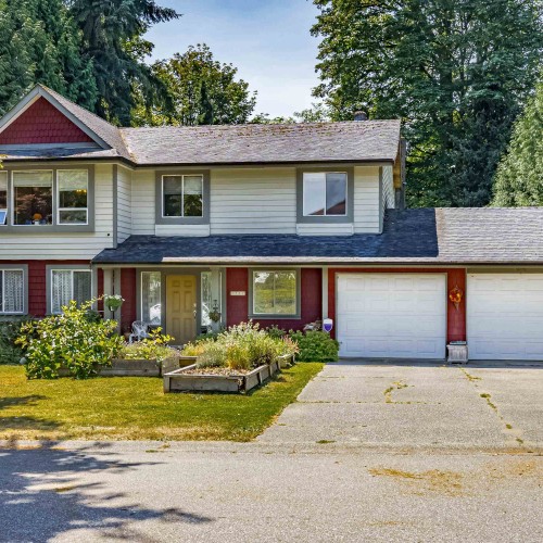 Photo 1 at 8707 147 Street, Bear Creek Green Timbers, Surrey Photo 1 at 8707 147 Street, Bear Creek Green Timbers, Surrey