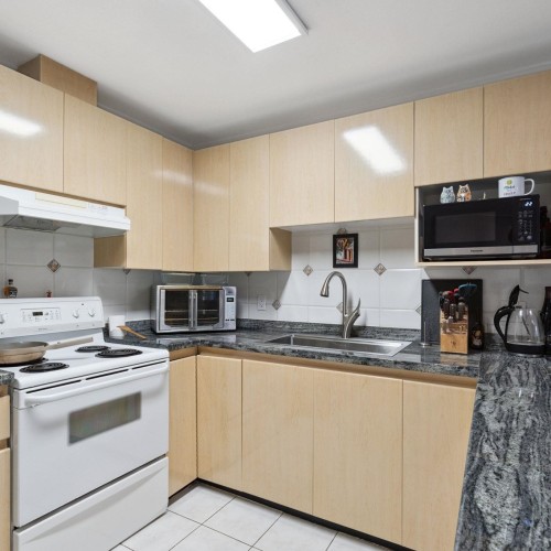 Photo 9 at 211 - 8115 121a Street, Queen Mary Park Surrey, Surrey Photo 9 at 211 - 8115 121a Street, Queen Mary Park Surrey, Surrey