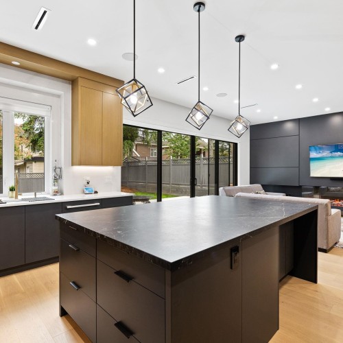 Photo 9 at 10258 128a Street, Whalley, North Surrey Photo 9 at 10258 128a Street, Whalley, North Surrey