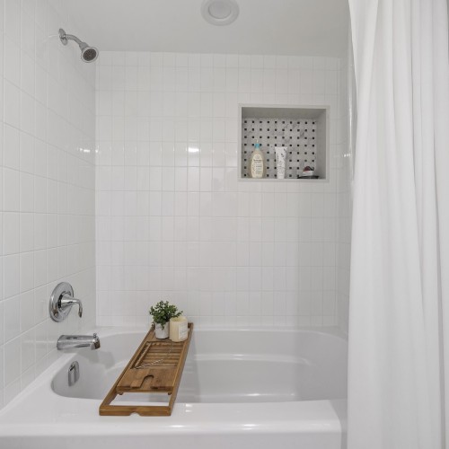 Photo 22 at 1306 - 14881 103a Avenue, Guildford, North Surrey Photo 22 at 1306 - 14881 103a Avenue, Guildford, North Surrey