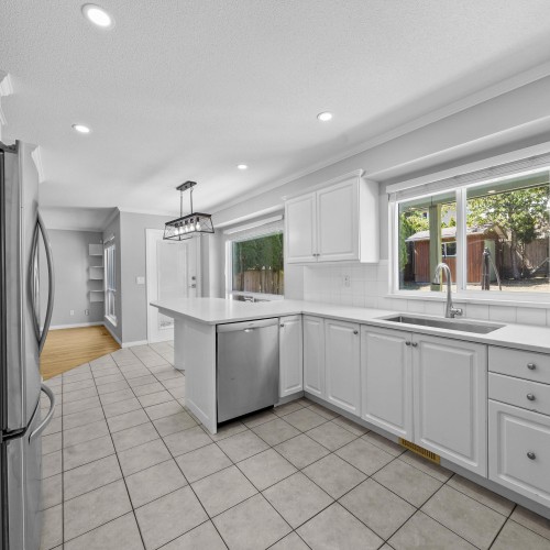 Photo 11 at 8311 170 Street, Fleetwood Tynehead, Surrey Photo 11 at 8311 170 Street, Fleetwood Tynehead, Surrey