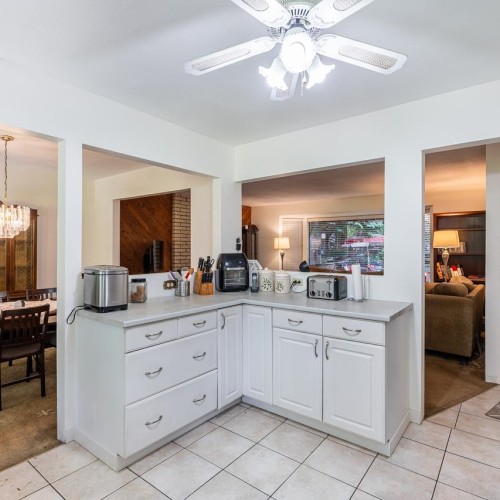 Photo 11 at 13575 Crestview Drive, Bolivar Heights, North Surrey Photo 11 at 13575 Crestview Drive, Bolivar Heights, North Surrey