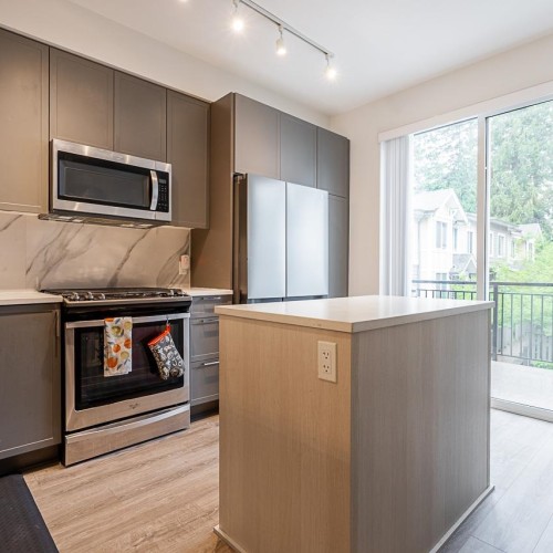 Photo 9 at 2 - 9718 161a Street, Fleetwood Tynehead, Surrey Photo 9 at 2 - 9718 161a Street, Fleetwood Tynehead, Surrey