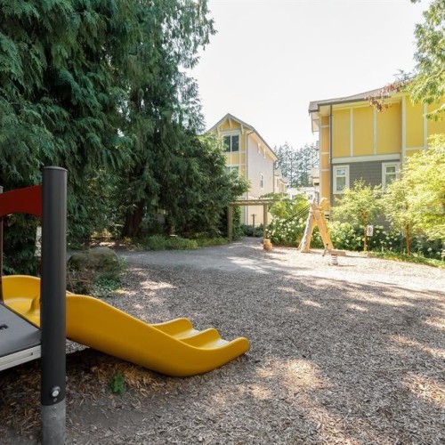 Photo 29 at 2 - 9718 161a Street, Fleetwood Tynehead, Surrey Photo 29 at 2 - 9718 161a Street, Fleetwood Tynehead, Surrey