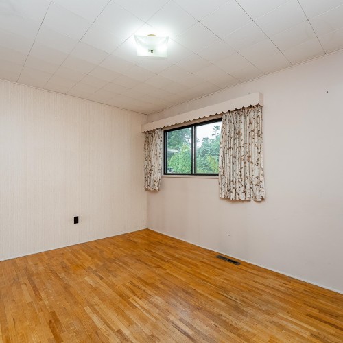 Photo 15 at 10725 127a Street, Cedar Hills, North Surrey Photo 15 at 10725 127a Street, Cedar Hills, North Surrey