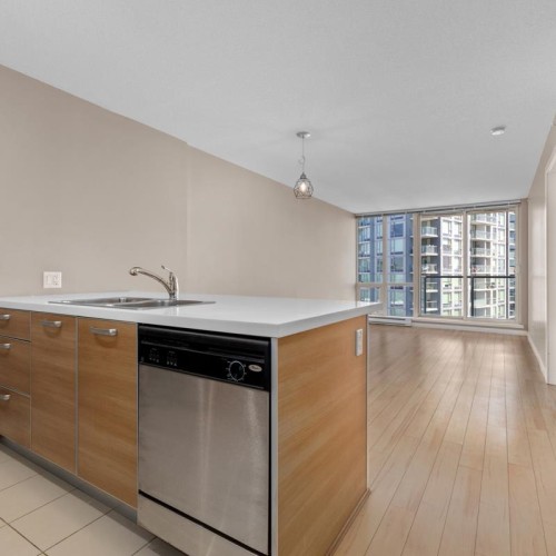 Photo 3 at 3003 - 9981 Whalley Boulevard, Whalley, North Surrey Photo 3 at 3003 - 9981 Whalley Boulevard, Whalley, North Surrey