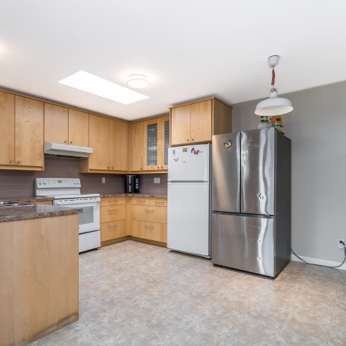 Photo 15 at 315 - 9299 121 Street, Queen Mary Park Surrey, Surrey Photo 15 at 315 - 9299 121 Street, Queen Mary Park Surrey, Surrey