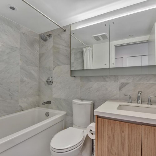 Photo 7 at 2809 - 13750 100 Avenue, Whalley, North Surrey Photo 7 at 2809 - 13750 100 Avenue, Whalley, North Surrey