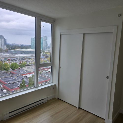 Photo 5 at 2809 - 13750 100 Avenue, Whalley, North Surrey Photo 5 at 2809 - 13750 100 Avenue, Whalley, North Surrey