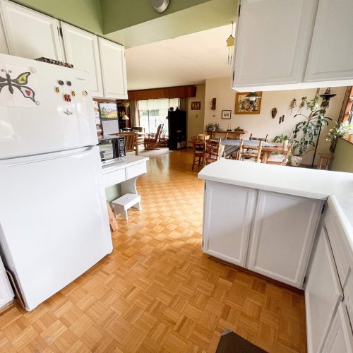 Photo 8 at 9335 178 Street, Port Kells, North Surrey Photo 8 at 9335 178 Street, Port Kells, North Surrey