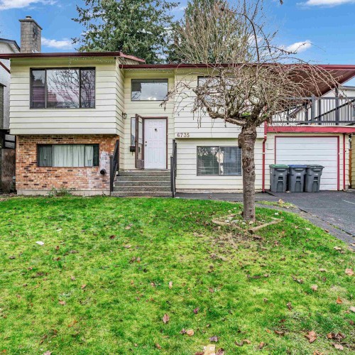 Photo 2 at 6735 133 Street, West Newton, Surrey Photo 2 at 6735 133 Street, West Newton, Surrey